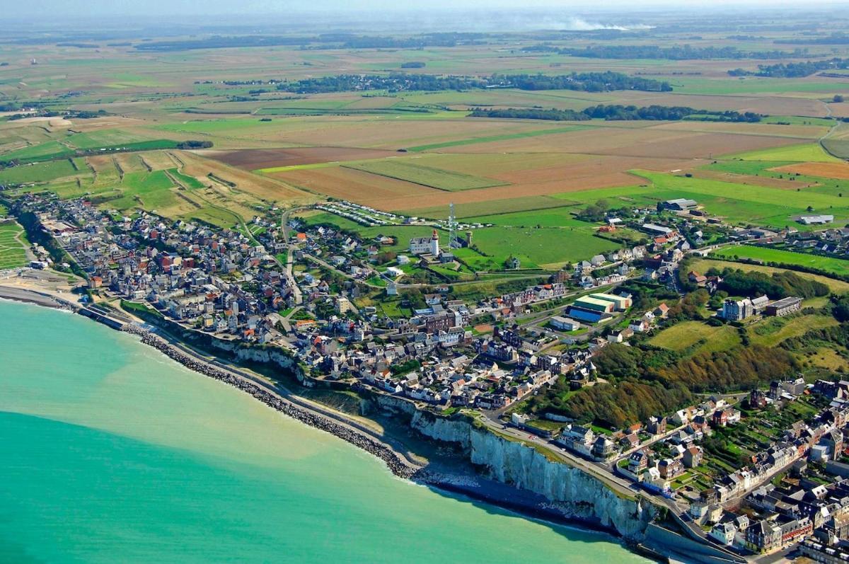 Tiny Bikini, Ault, Baie De Somme, 200 M De La Mer Exterior photo